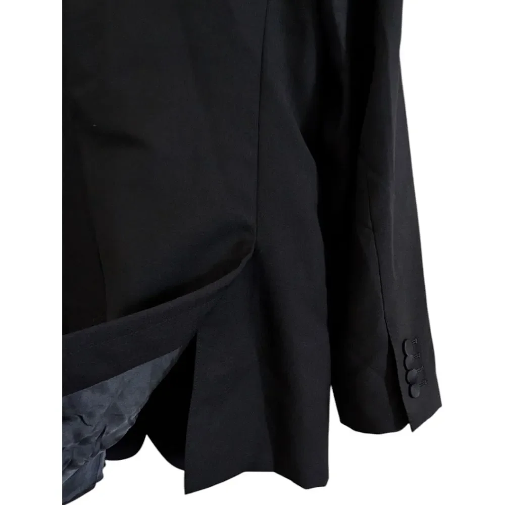 Thom Sweeney ​this stunning
